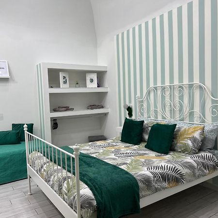 Beatrice Home Napoli Esterno foto
