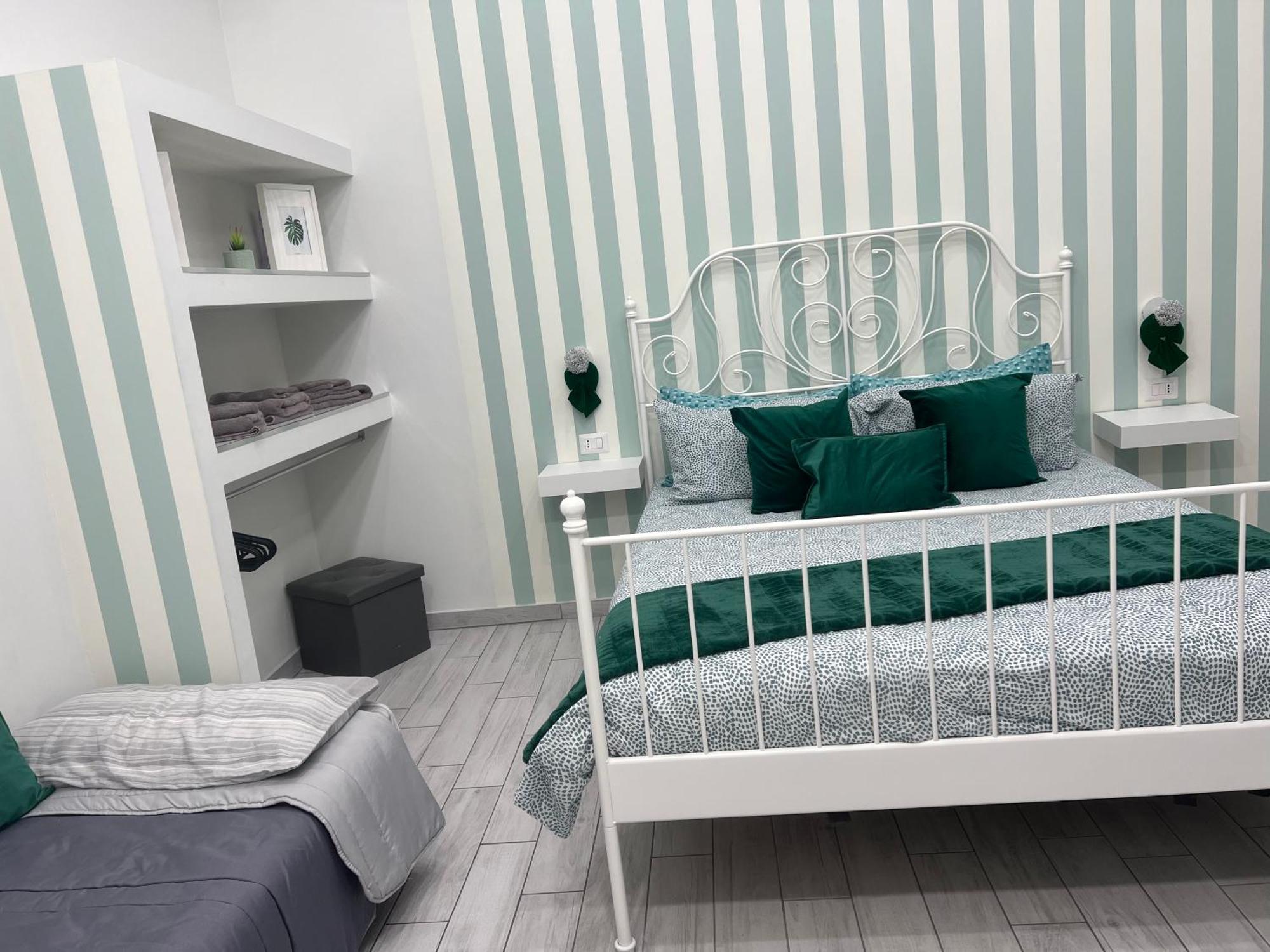 Beatrice Home Napoli Esterno foto